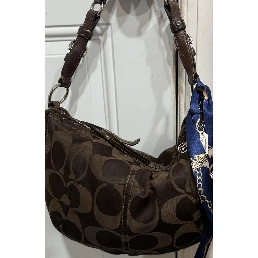 Coach Soho Hobo Bag Purse Vintage Dark Brown Slouchy Jacquard, Signature